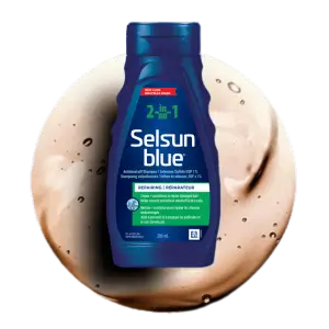 Le devant d'une bouteille de shampooing antipelliculaire 2 en 1 de 300 ml